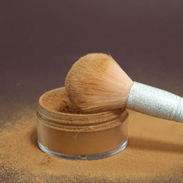 Loose Setting Powder for Face, Body & Hair | Lightweight, Long-lasting, Flashback-Free | 25g | 6 Shades - Image 4