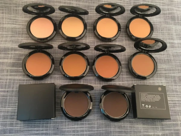 Full Coverage Powder Mineral Foundation – Oil Control, Long-Lasting Pressed Compact - Image 4
